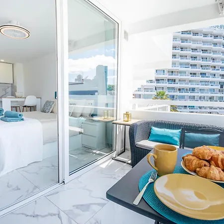 Happy Day Americas Ponderosa 公寓 *