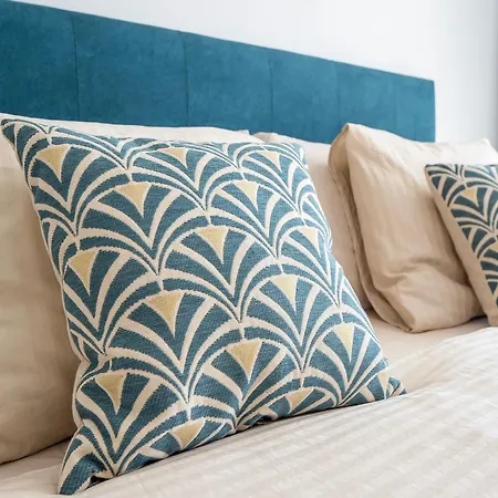 Happy Day Americas Ponderosa *