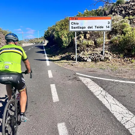 Happy Day Americas Ponderosa 公寓